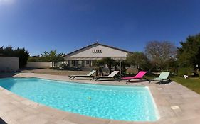 Aux Belles Vacances - Adults Only